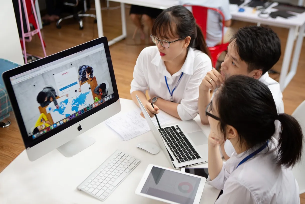 Hình ảnh minh họa dịch vụ Cơ hội nghề nghiệp hậu kỳ – DungPhim