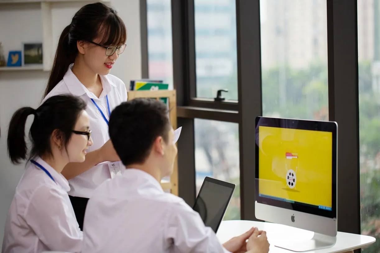 Hình ảnh minh họa dịch vụ Trang chủ – Nền tảng dựng phim toàn diện – DungPhim